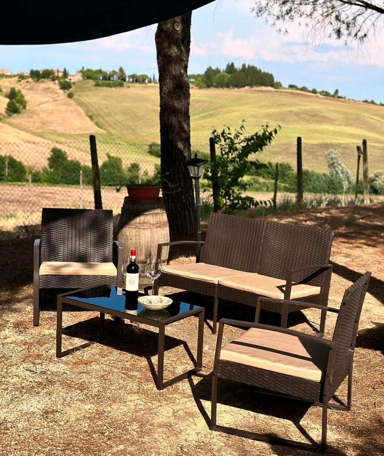 Agriturismo La Terrazza Sul Mangia Siena Exteriör bild